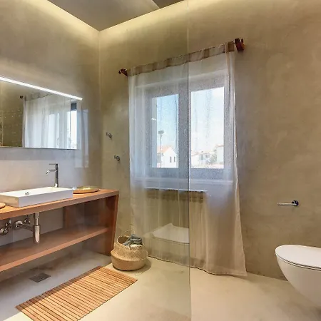 Traumvilla Mit Blick Auf Brijuni Inseln, Privatem Pool Semesterbostad *