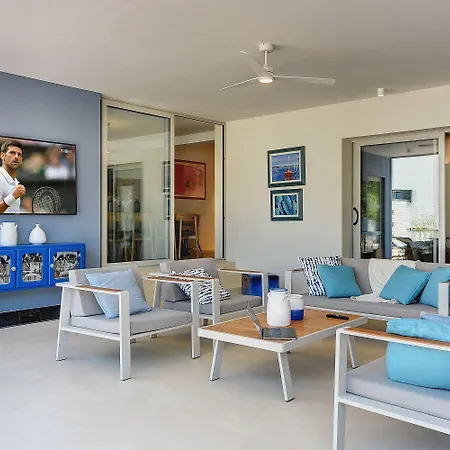 Traumvilla Mit Blick Auf Brijuni Inseln, Privatem Pool Сasa de vacaciones *