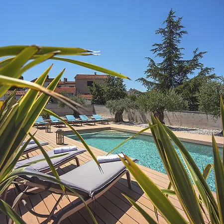 Traumvilla Mit Blick Auf Brijuni Inseln, Privatem Pool