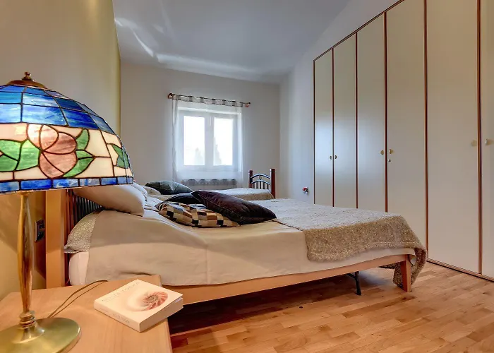 Traumvilla Mit Blick Auf Brijuni Inseln, Privatem Pool Vakantiehuis