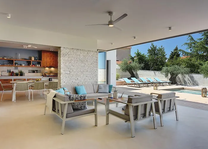 Traumvilla Mit Blick Auf Brijuni Inseln, Privatem Pool