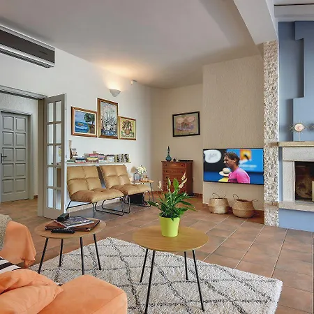 Traumvilla Mit Blick Auf Brijuni Inseln, Privatem Pool * Stinjan