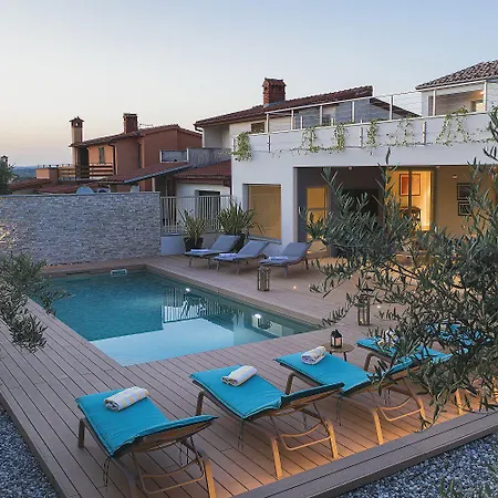 Traumvilla Mit Blick Auf Brijuni Inseln, Privatem Pool 펜션