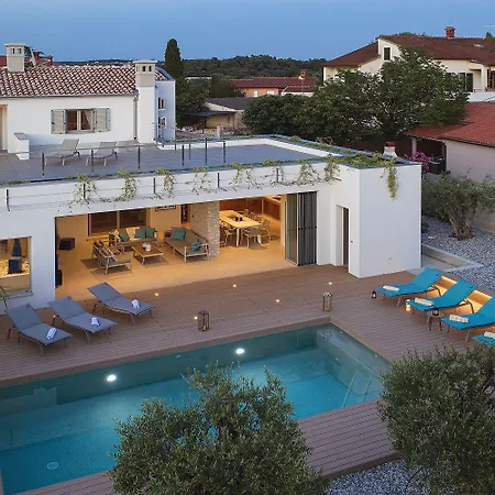 Traumvilla Mit Blick Auf Brijuni Inseln, Privatem Pool * Stinjan